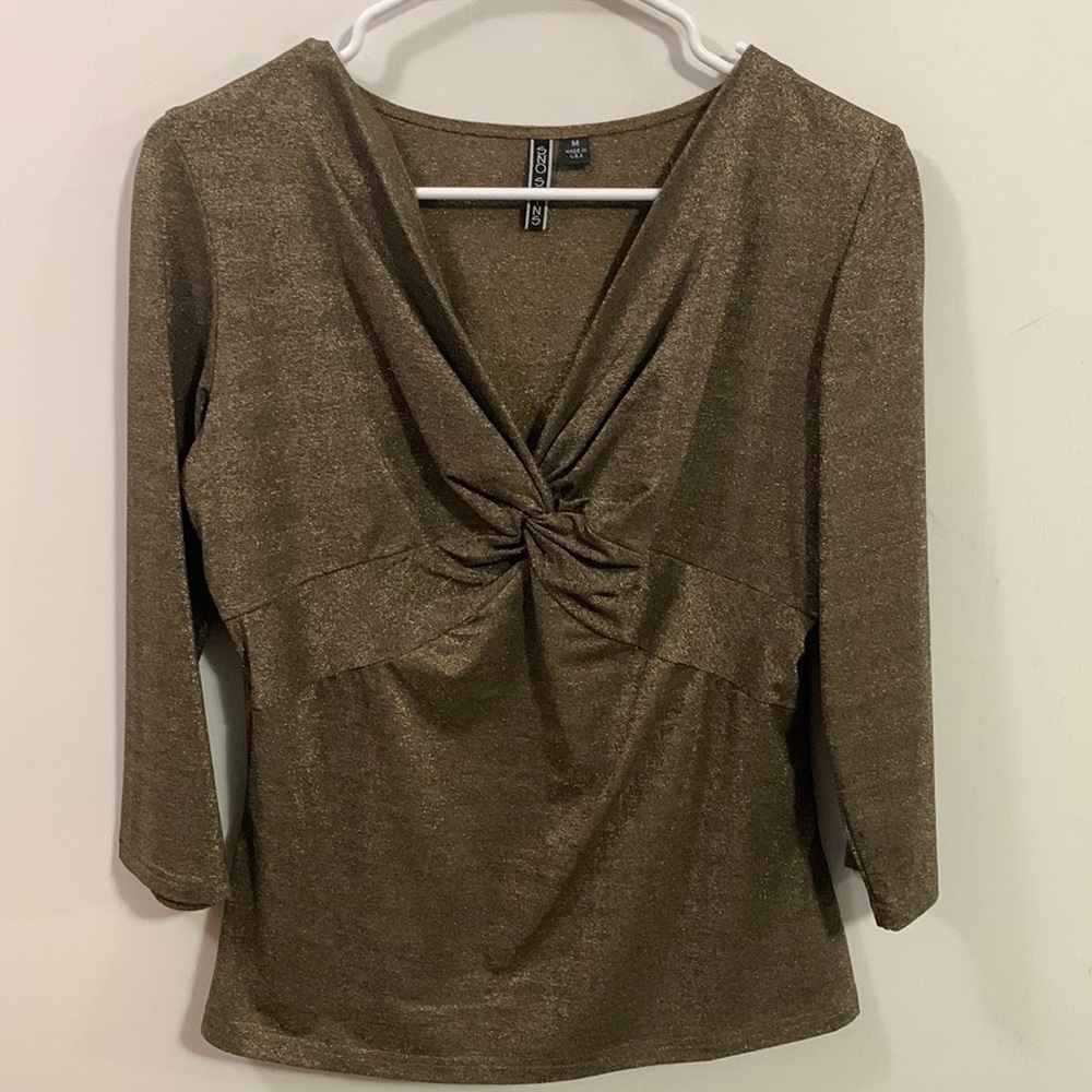 Sno Skins Bronze / Metallic Size medium w/ front gather at chest very good cond